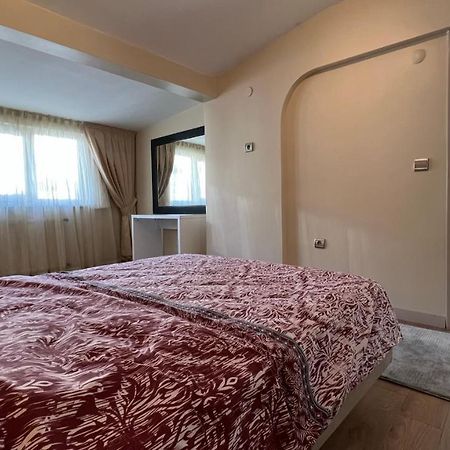 200 m2 muhteşem çatı katı, roof Apartamento Istambul Exterior foto