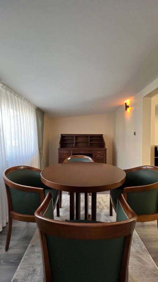 200 m2 muhteşem çatı katı, roof Apartamento Istambul Exterior foto