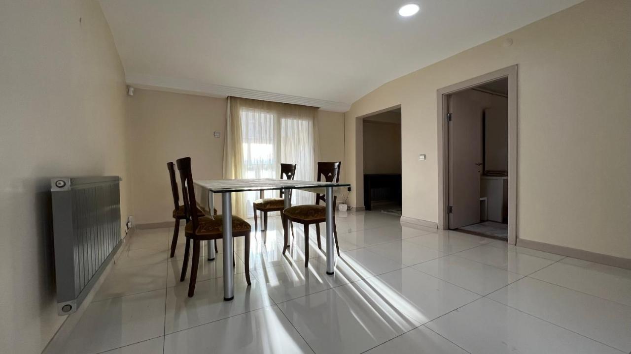 200 m2 muhteşem çatı katı, roof Apartamento Istambul Exterior foto