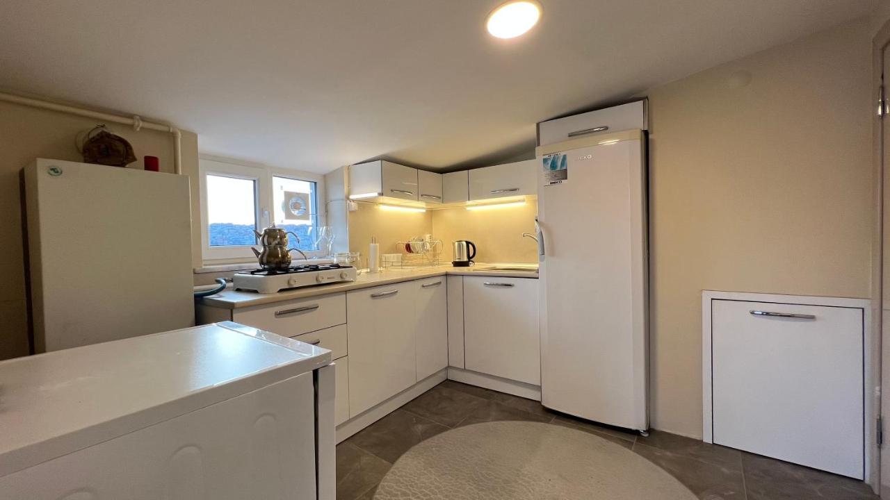 200 m2 muhteşem çatı katı, roof Apartamento Istambul Exterior foto
